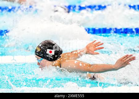 Nanterre, Francia. 27 luglio 2024. NANTERRE, FRANCIA - LUGLIO 27: Il Giappone Mizuki Hirai gareggia nelle semifinali femminili 100m Butterfly durante il primo giorno di nuoto - Giochi Olimpici di Parigi 2024 alla Paris la Defense Arena il 27 luglio 2024 a Nanterre, Francia. (Foto di Andre Weening/Orange Pictures) credito: Orange Pics BV/Alamy Live News Foto Stock