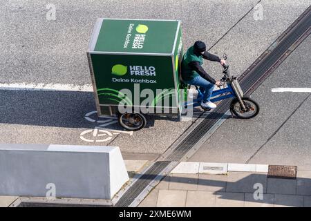 Ciao, servizio di consegna in bici cargo, nella HafenCity di Amburgo Foto Stock