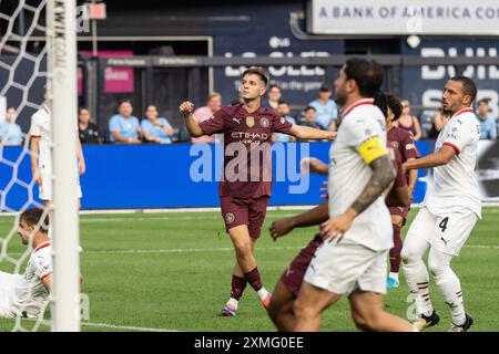 New York, Stati Uniti. 27 luglio 2024. James McAtee (87) del Manchester City reagisce durante l'amichevole contro il Milan allo Yankee Stadium di New York il 27 luglio 2024. L'AC Milan ha vinto 3-2. Fu la seconda sconfitta dal Manchester City durante un tour pre-stagionale negli Stati Uniti dopo una sconfitta contro il Celtic tre giorni prima. Questo gioco faceva parte del Soccer Champions Tour sponsorizzato da DirecTV. (Foto di Lev Radin/Sipa USA) credito: SIPA USA/Alamy Live News Foto Stock