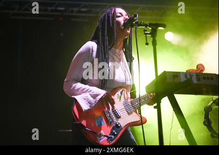 27 luglio 2024, Sheffield, South Yorkshire, U. K: Esibizione al Tramlines Festival 2024 , Sheffield, UK (Credit Image: © Robin Burns/ZUMA Press Wire) SOLO USO EDITORIALE! Non per USO commerciale! Foto Stock