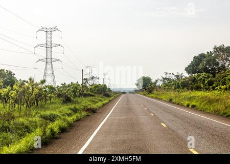 Via Karuma - Pakwach in Uganda Foto Stock