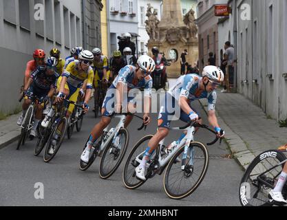 Sternberk, Repubblica Ceca. 28 luglio 2024. Arrivo della quarta tappa della gara ciclistica del Tour ceco da Sumperk a Sternberk il 28 luglio 2024, Sternberk, Repubblica Ceca. Crediti: Ludek Perina/CTK Photo/Alamy Live News Foto Stock