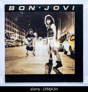 Copertina LP dell'omonimo album di debutto dei Bon Jovi, pubblicato nel 1984 Foto Stock