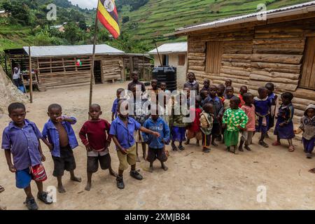 BUNYONYI, UGANDA - 19 MARZO 2020: Children at Smiling Hearts Children's Home orfanotrofio vicino al lago Bunyonyi, Uganda Foto Stock