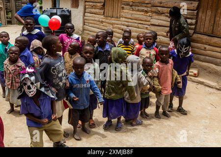 BUNYONYI, UGANDA - 19 MARZO 2020: Children at Smiling Hearts Children's Home orfanotrofio vicino al lago Bunyonyi, Uganda Foto Stock