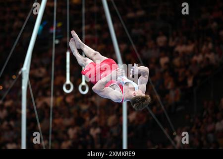 Moreno Kratter (Svizzera), piano. Campionati europei di Monaco 2022: Ginnastica artistica Foto Stock