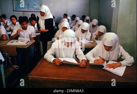 Scuola musulmana, Bandung, Giava, Indonesia. Foto Stock