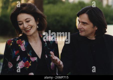 Les Cent et une nuits de Simon Cinéma One Hundred and One Nights anno : 1995 Regno Unito / Francia Direttore Agnès Varda Anouk Aimée, Jean-Pierre Léaud Foto Stock