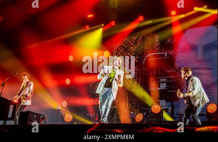 Henham Park, Suffolk, Regno Unito. 28 luglio 2024. La band pop rock inglese Duran Duran ha fatto da headliner sul palco Obelisk al Latitude Festival. Crediti: ernesto rogata/Alamy Live News Foto Stock