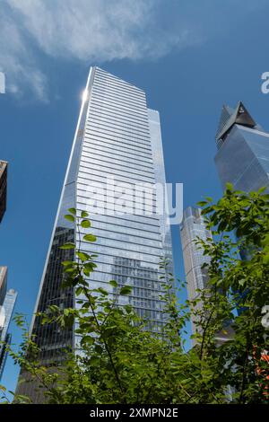Hudson Yards è un gruppo residenziale e commerciale di grattacieli situato sul lato ovest di Manhattan 2024, New York City, USA Foto Stock