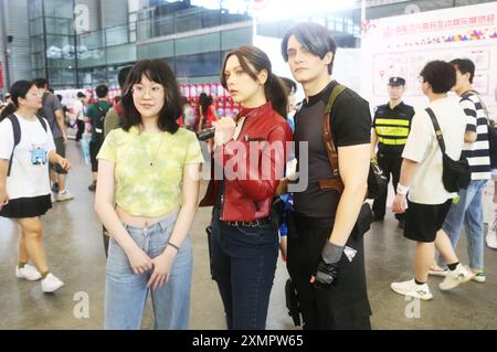 Shanghai, Cina. 29 luglio 2024. I giocatori stranieri stanno cosplingendo Resident Evil al ChinaJoy 2024 di Shanghai, Cina, il 26 luglio 2024. (Foto di Costfoto/NurPhoto) credito: NurPhoto SRL/Alamy Live News Foto Stock