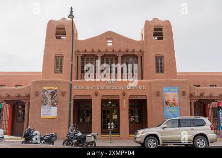 Santa Fe, NEW MEXICO - 23 settembre 2021: Il IAIA Museum of Contemporary Native Arts contiene la più grande collezione di arte nativa contemporanea al mondo Foto Stock