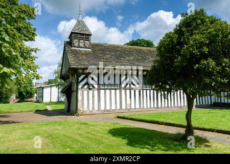 La Chiesa di San Lorenzo, Denton, Tameside, Greater Manchester, Inghilterra, si ritiene che il Regno Unito risalga al 1531/32. Grado II* elencato, Foto Stock