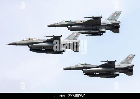 Radom, Polonia - 27 agosto 2023: Aereo aereo da caccia Lockheed F-16 Fighting Falcon dell'Aeronautica militare polacca. Aerei aeronautici e militari. Foto Stock