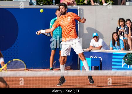 Parigi, Francia. 29 luglio 2024. PARIGI, FRANCIA - LUGLIO 29: Robin Haase dei Paesi Bassi gareggia nel primo turno doppio maschile durante la terza giornata di tennis - Giochi Olimpici Parigi 2024 al Roland Garros il 29 luglio 2024 a Parigi, Francia. (Foto di Andre Weening/Orange Pictures) credito: Orange Pics BV/Alamy Live News Foto Stock