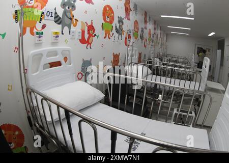 Ospedale di cura di sus itaberaba, bahia, brasile - 2 giugno 2023: Reparto pediatrico in un ospedale con assistenza sanitaria pubblica nella città di Itaberaba ITABERABA BAHIA BRASILE Copyright: XJoaxSouzax 010623JOA0332 Foto Stock