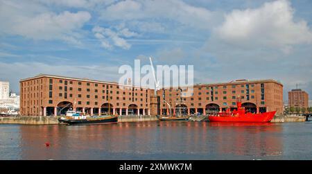 Royal Albert Dock di Liverpool Foto Stock