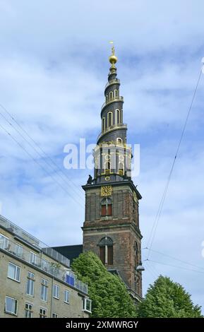 Chiesa di San Salvatore situata nel quartiere Christianshavn di Copenaghen, Danimarca, Scandinavia. Foto Stock