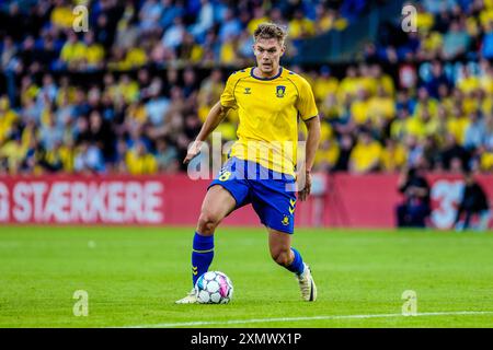Brondby, Danimarca. 29 luglio 2024. Mathias Greve (8) di Broendby SE visto durante il 3F Superliga match tra Broendby IF e Vejle BK al Brondby Stadion. Credito: Gonzales Photo/Alamy Live News Foto Stock