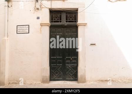 La casa d'infanzia di Ibn Khaldun, sociologo e filosofo arabo musulmano nato nel quartiere Khalduniyyah a Tunisi nel 1332, in Tunisia. Foto Stock