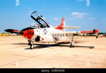 North American Rockwell T-2C Buckeye 159720 Foto Stock