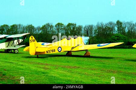 Miglia M.14A Hawk Trainer 3 G-AKPF - N3788 Foto Stock