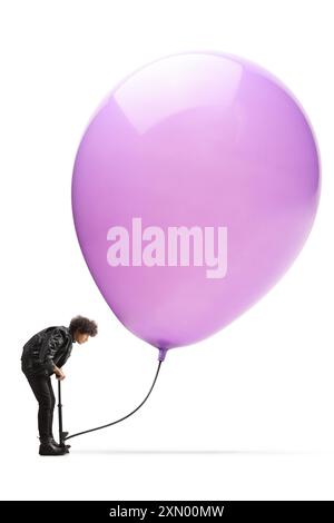 Tifo di un palloncino grande con una pompa manuale isolata su sfondo bianco Foto Stock