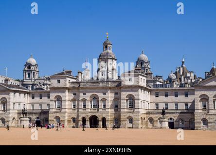 Londra, Regno Unito. 30 luglio 2024. Vista diurna della Horse Guards Parade. Crediti: Vuk Valcic / Alamy Foto Stock