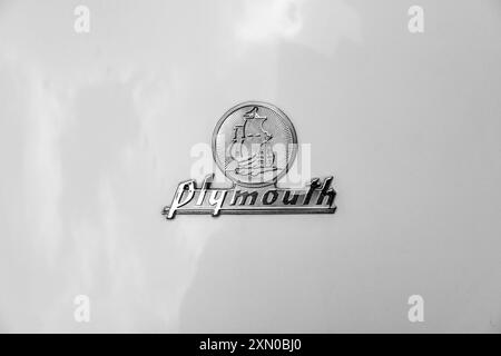 Logo Plymouth per auto con stemma della nave Foto Stock