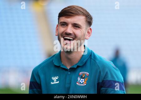 Liam Kitching di Coventry City in vista della partita amichevole pre-stagionale presso la Coventry Building Society Arena. Data foto: Martedì 30 luglio 2024. Foto Stock