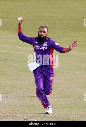 Adil Rashid dei Northern Superchargers durante la partita dei cento uomini a Headingly, Leeds. Data foto: Martedì 30 luglio 2024. Foto Stock