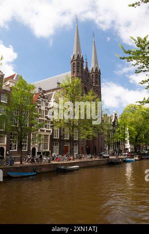 Chiesa di Krijtberg sul Singel ad Amsterdam nei Paesi Bassi in Europa Foto Stock