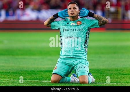 Rafal Gikiewicz di Widzew celebra un gol durante la partita polacca di PKO Ekstraklasa League tra Widzew Lodz e Lech Poznan allo stadio municipale di Widzew Lodz. Punteggio finale; Widzew Lodz 2:1 Lech Poznan. (Foto di Mikolaj Barbanell / SOPA Images/Sipa USA) Foto Stock