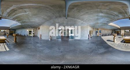 Visualizzazione panoramica a 360 gradi di Azad (Shahyad) Tower