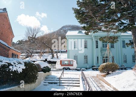 Inverno di Hakodate Motomachi Street a Hokkaido, Giappone Foto Stock