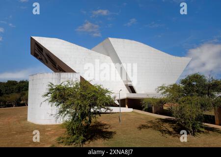 Tancredo Neves Pantheon della Patria e della libertà o Pantheon Nazionale della libertà, progettato da Oscar Niemeyer, sito Patrimonio dell'Umanità, Brasilia, fede Foto Stock