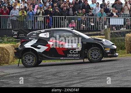 Sebastien Ogier, Kalle Rovanpera, Toyota GR Yaris Rally 1 Hybrid, Horseless to Hybrid - il futuro della velocità, una selezione di alcuni dei mondi più in Foto Stock