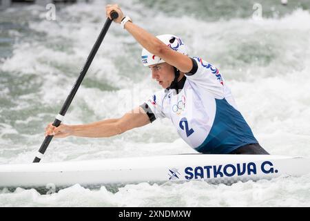 Vaires Sur Marne, Francia. 31 luglio 2024. Gabriela Satkova della Repubblica Ceca gareggia nella semifinale di canoa femminile ai Giochi olimpici di Parigi, in Francia, il 31 luglio 2024. Crediti: Ondrej Deml/CTK Photo/Alamy Live News Foto Stock