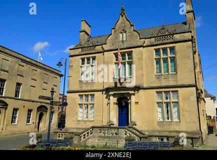 !5 High Street A Grade II Listed Building, Devizes, Wiltshire. Foto Stock