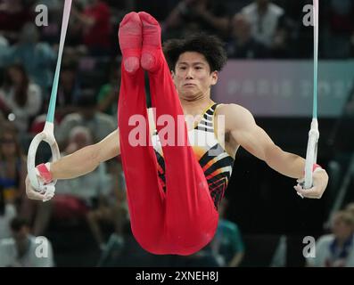 Parigi, Francia. 31 luglio 2024. Daiki Hashimoto del Giappone si esibisce sugli anelli durante le finali di ginnastica maschile All-Around ai Giochi Olimpici estivi di Parigi, Francia, mercoledì 31 luglio 2024. Foto di Pat Benic/UPI credito: UPI/Alamy Live News Foto Stock