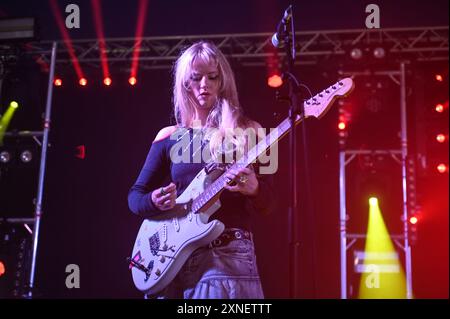 Lime Garden Performing al Tramlines Festival 2024 , Sheffield, Regno Unito Foto Stock