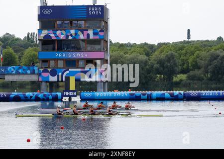 HENRY Lauren di Gran Bretagna, SCOTT Hanna di Gran Bretagna, ANDERSON Lolaof di Gran Bretagna, BRAYSHAW Georgina di Gran Bretagna, canottaggio delle Sculle Quadruple femminili durante i Giochi Olimpici di Parigi 2024 il 31 luglio 2024 allo stadio nautico Vaires-sur-Marne di Vaires-sur-Marne, Francia - foto Gregory Lenormand/DPPI Media/Panoramic Credit: DPPI Media/Alamy Live News Foto Stock