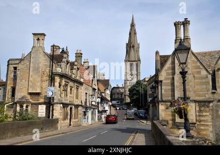 St. Mary's Hill, nella città mercato di Stamford nel Lincolnshire Foto Stock