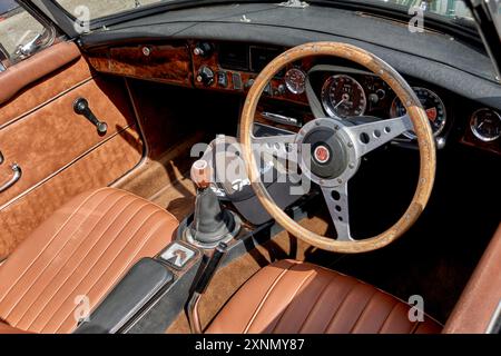 Interni roadster da 1972 MGB. Inghilterra Regno Unito Foto Stock