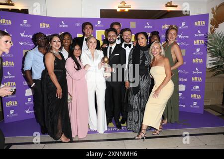 L'apprendista si è messo in posa nell'area dei vincitori ai National Reality TV Awards alla Porchester Hall di Londra. Foto Stock