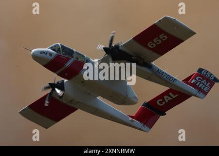 Chico, California, Stati Uniti. 1° agosto 2024. Aereo operativo. I vigili del fuoco continuano a combattere il fuoco del parco fuori Chico, nelle contee di Butte e Tehama della California settentrionale. Il Park Fire ha ora bruciato oltre 392.480 acri, rendendolo il quinto più grande incendio nella storia della California. (Immagine di credito: © Cal Fire/Wildfire Image) SOLO PER USO EDITORIALE! Foto Stock