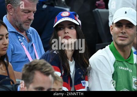 Parigi, fra. 1 agosto 2024. Kendall Jenner ha partecipato alla competizione di ginnastica artistica femminile durante le Olimpiadi estive di Parigi del 2024, alla Bercy Arena di Parigi, in Francia, il 1 agosto 2024. (Foto di Anthony Behar/Sipa USA) credito: SIPA USA/Alamy Live News Foto Stock