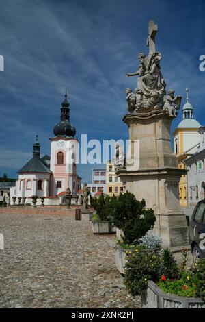 Piazza Manetin , Boemia occidentale, Repubblica Ceca Foto Stock