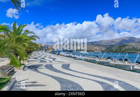 Vista della città di Argostoli sull'isola di Cefalonia dalla Promenade, Grecia. Foto Stock