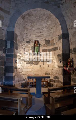 Interno della Chiesa di Santa Sabina in Sardegna Foto Stock